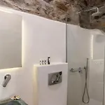 Villav * Triandáros