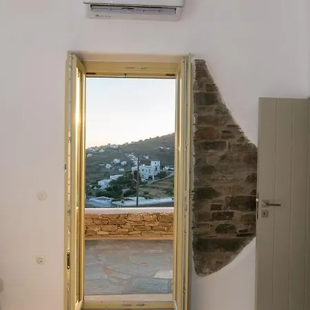 Villav Villa *